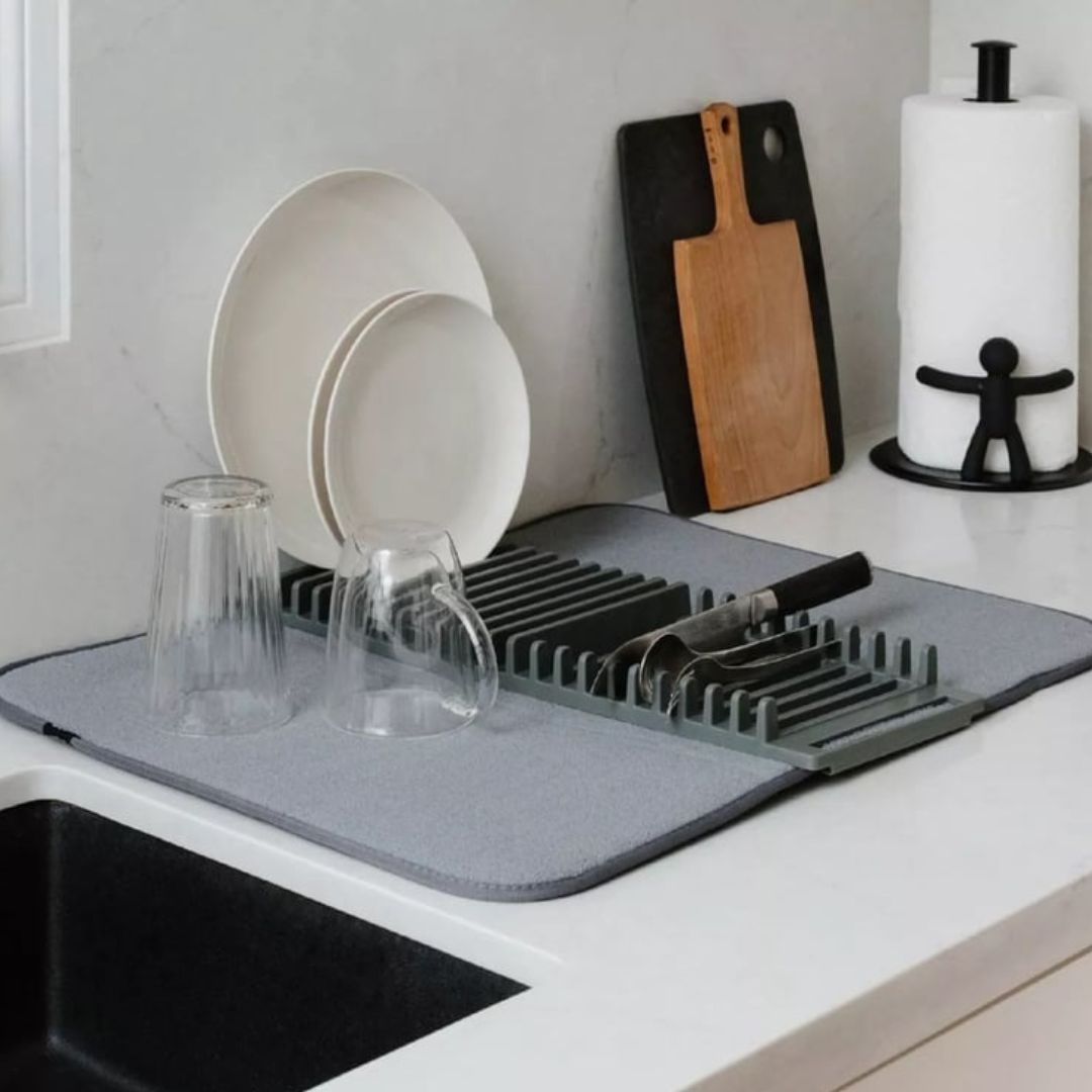 ESCURRIDOR DE LOZA CON TAPETE ABSORBENTE